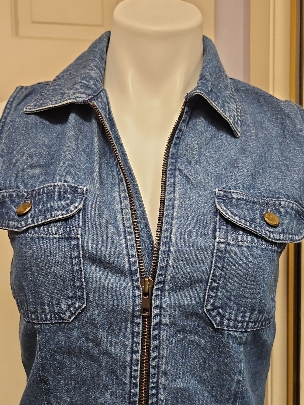 VINTAGE Charter Club 1990s Cotton Jean Vest X Long , Zipper !